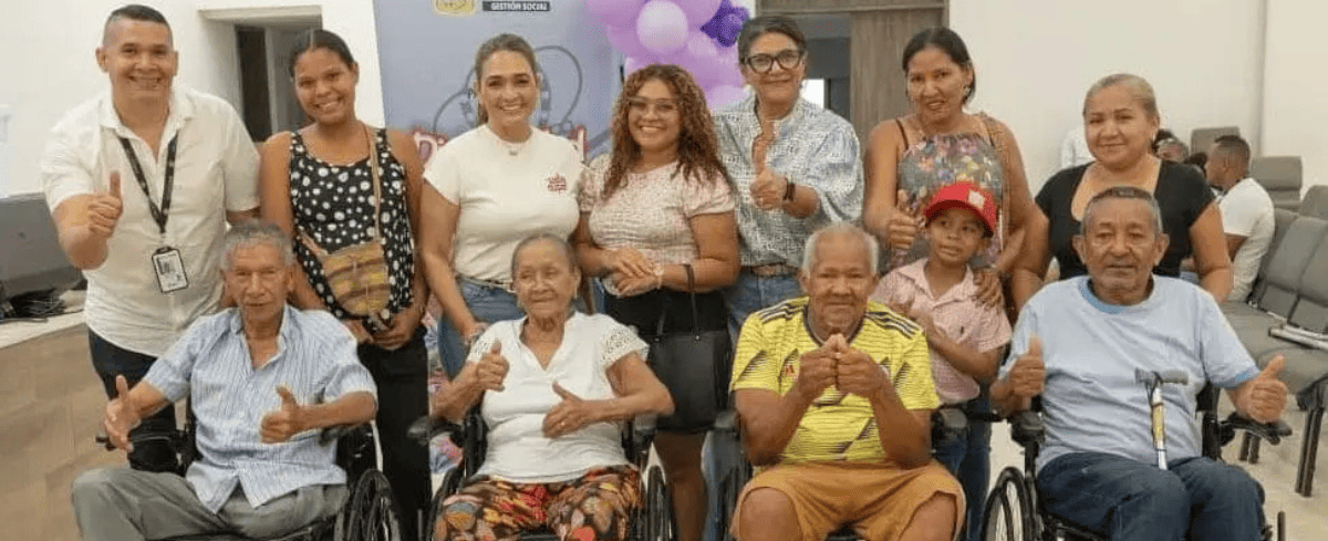 Entrega de sillas de ruedas y ayudas técnicas a personas con discapacidad en Valledupar.