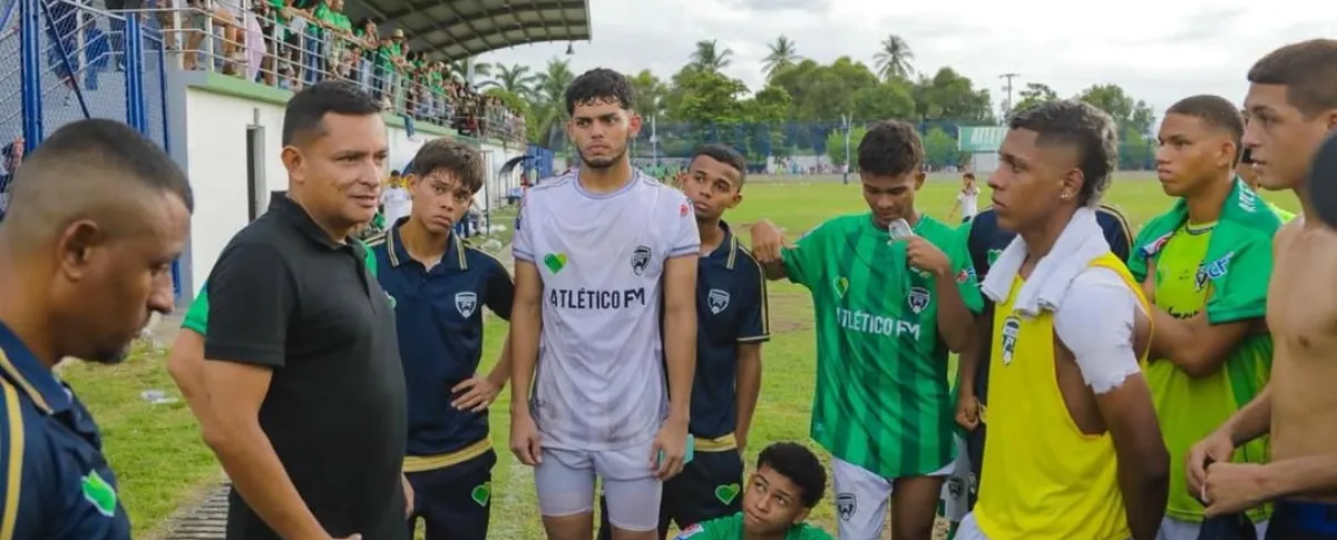 César Torres estuvo en Becerril.