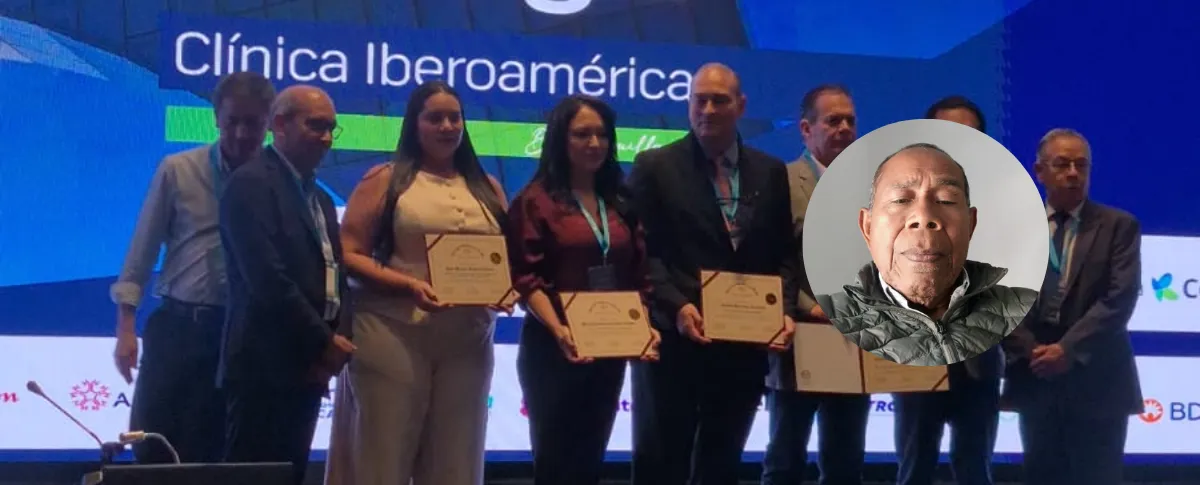 En representación de la familia, la encargada de recibir el reconocimiento fue su nieta Daniela López Romero.