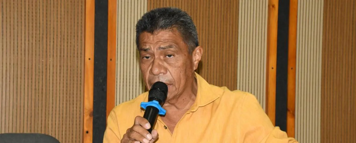 Aquiles Hernández Saurith.