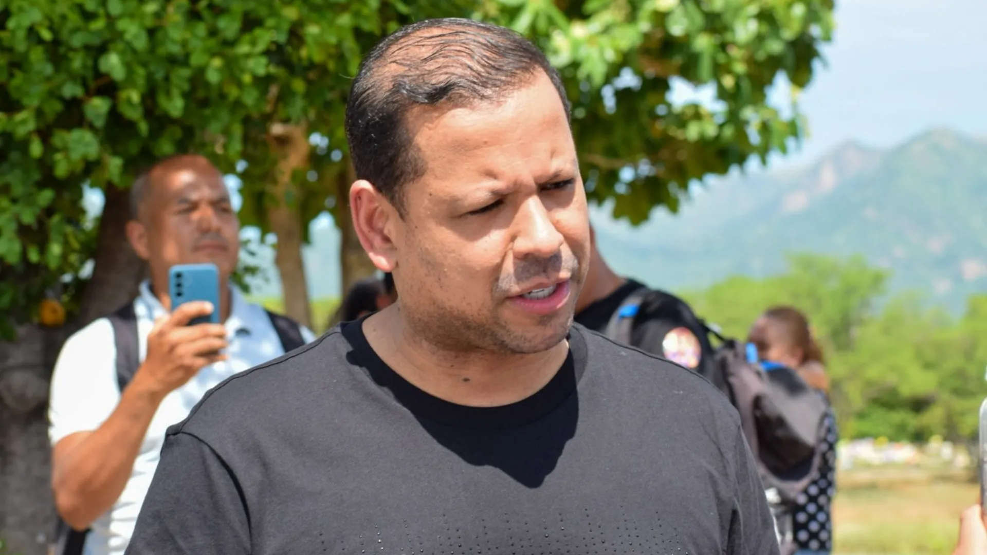 Luis Ángel Díaz, hijo de Diomedes, se acercó hasta el lugar. Foto: Said Armenta.