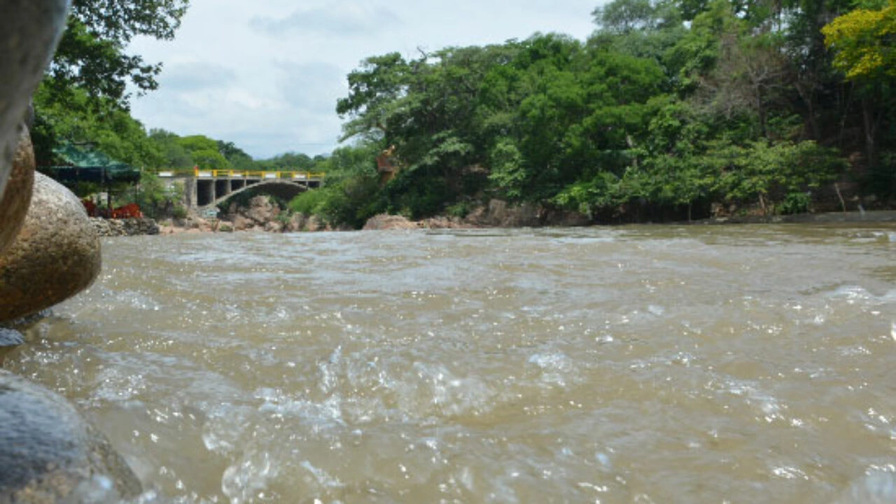 Mientras el Ideam registra un incremento del 26,8% en los volúmenes de lluvia a nivel nacional, en Valledupar se combinan chubascos de tarde con temperaturas que superan los 40 grados.
