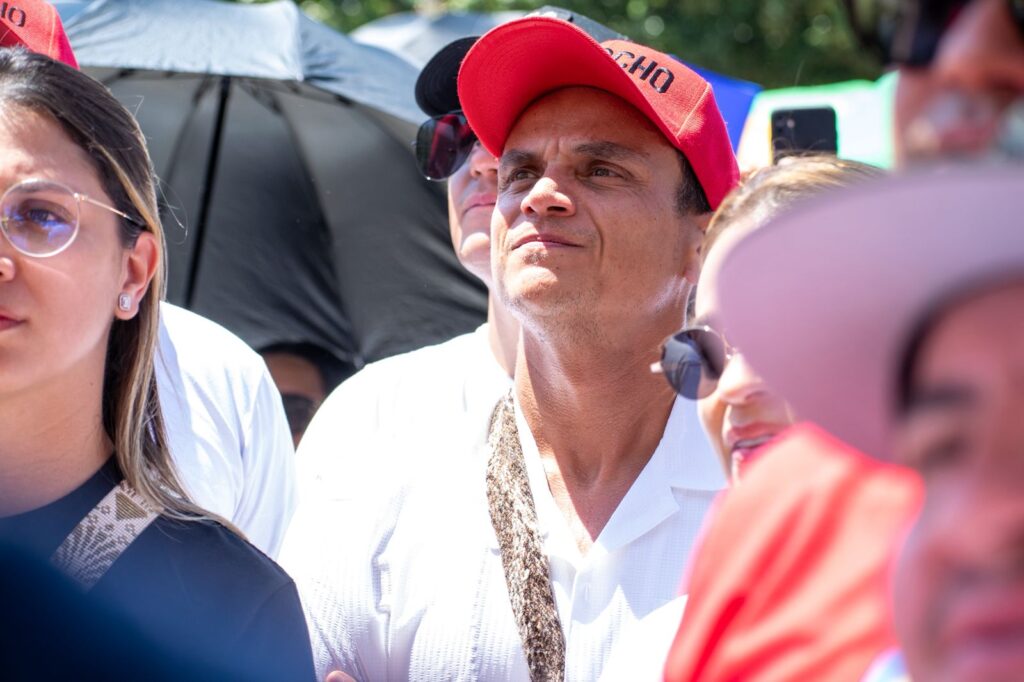 La mirada del ídolo al Rey