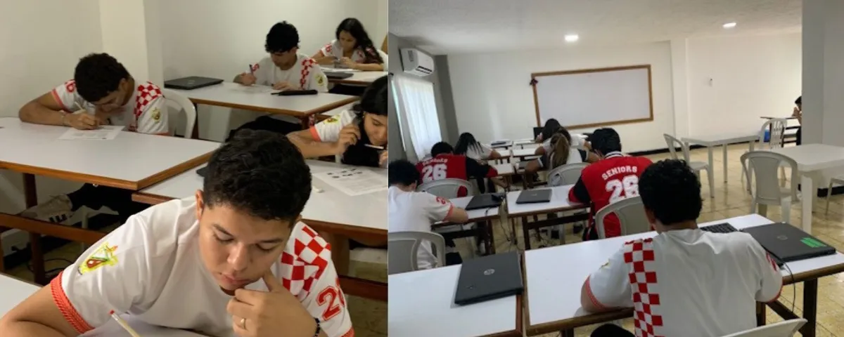 Estudiantes de grado undécimo del Colegio Colombo-Inglés durante las pruebas simuladas de certificación en francés