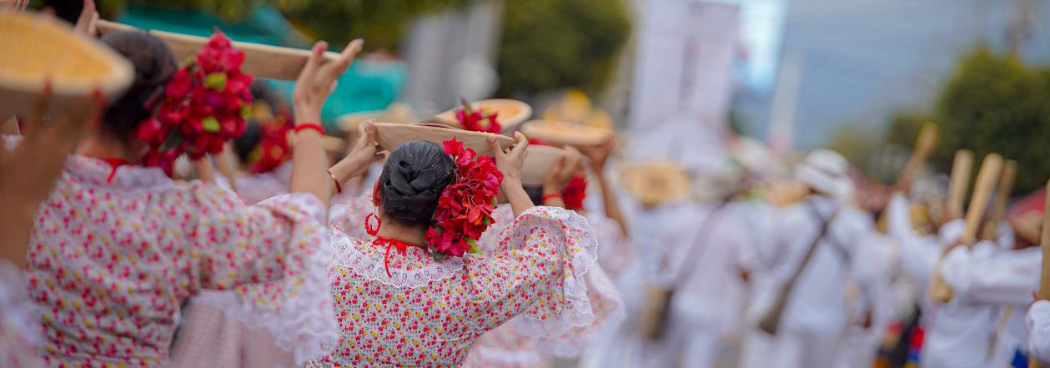 web.Estos-son-los-ganadores-del-desfile-de-Piloneras
