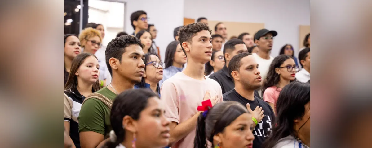 Jóvenes vallenatos participando en la construcción de propuestas para el futuro de la ciudad