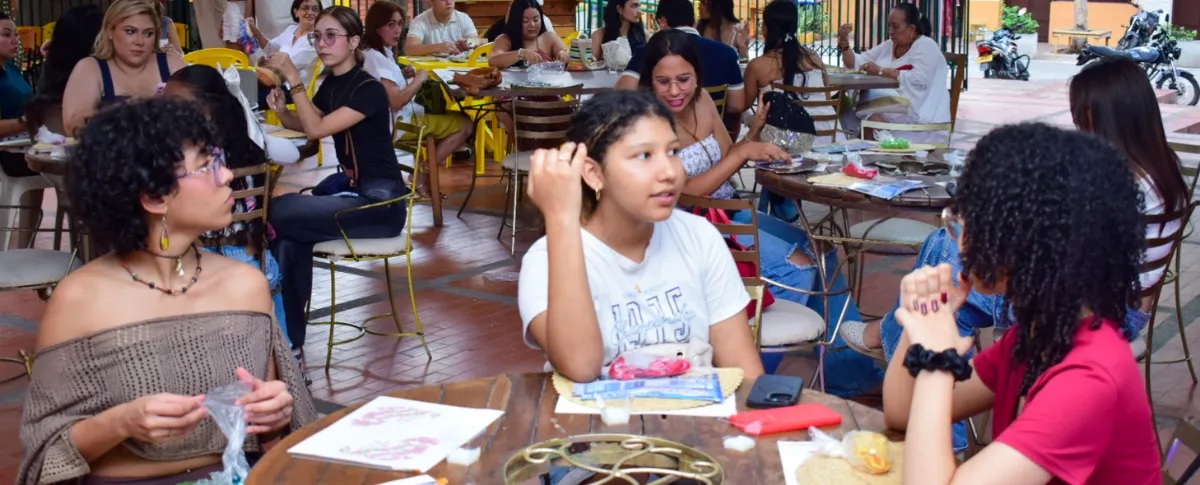 El encuentro contó con la participación de cerca de 70 asistentes. Foto: Said Armenta.