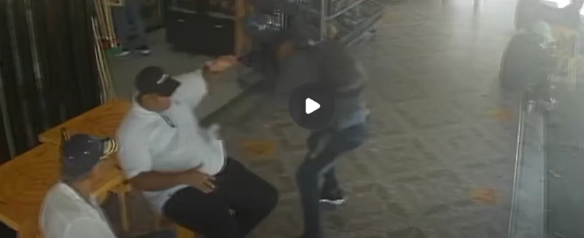 Atraco en una tienda de esquina en Valledupar.