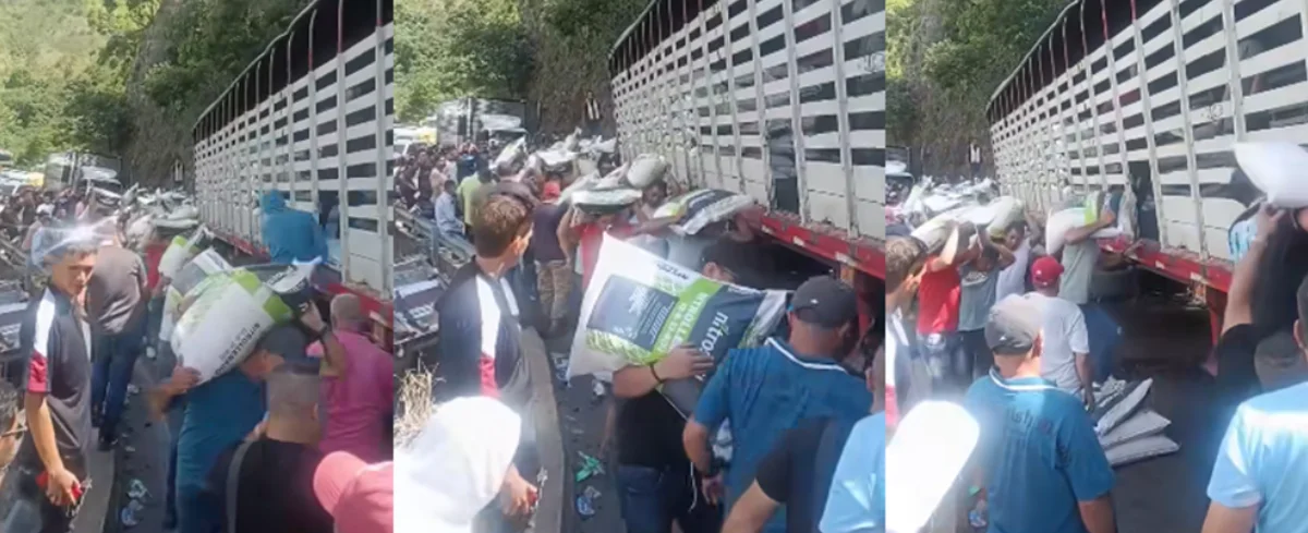 Camión accidentado en la vía Río de Oro-Aguachica.