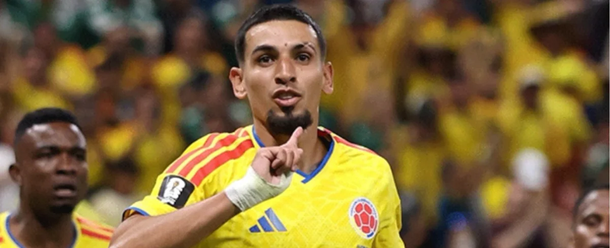 Daniel Muñoz, lateral derecho de la Selección Colombia.