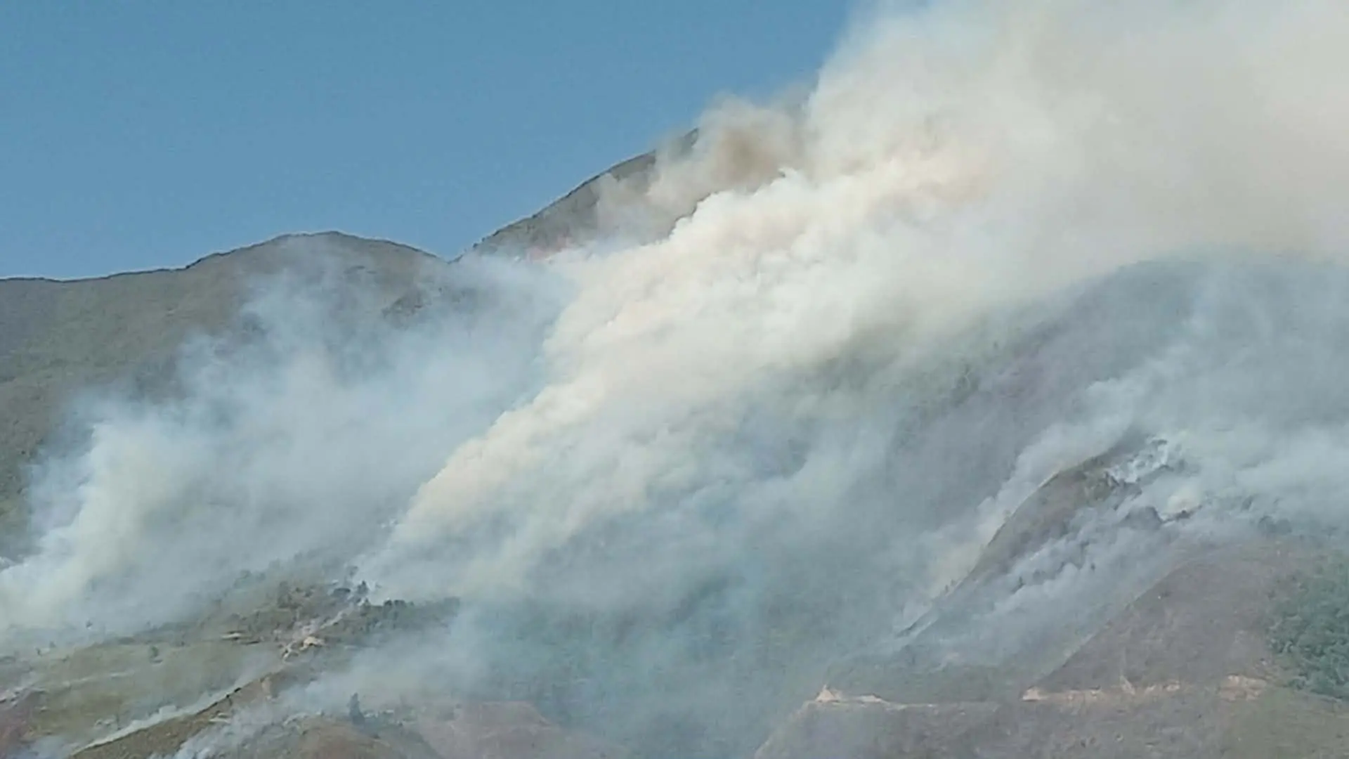 Incendio-en-la-Serranía-de-Perijá-web