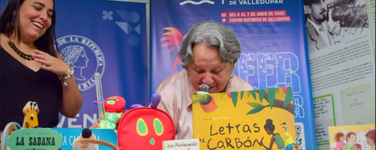 Stand de libros en la Feria del Libro de Valledupar. FOTO: Said Armenta