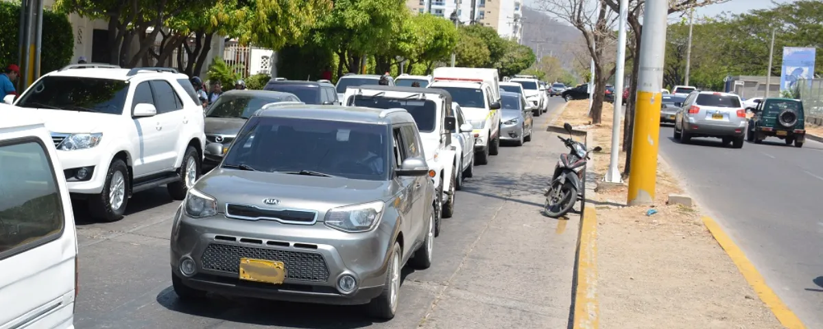 Vehículos transitando por Valledupar. FOTO: referencia