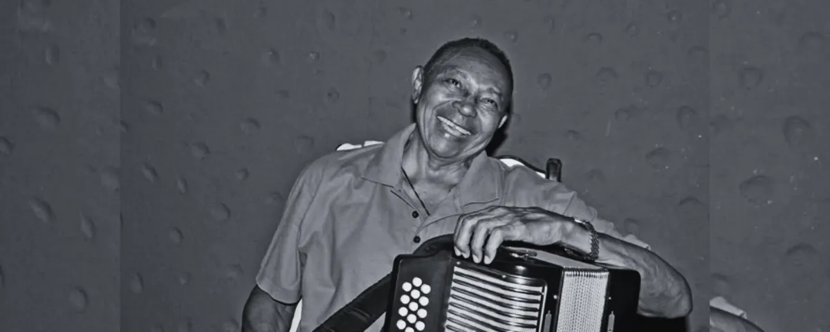 Ovidio Granados dedicó su vida al acordeón, dejando una huella imborrable en el folclor vallenato como músico, técnico y formador de una gran dinastía