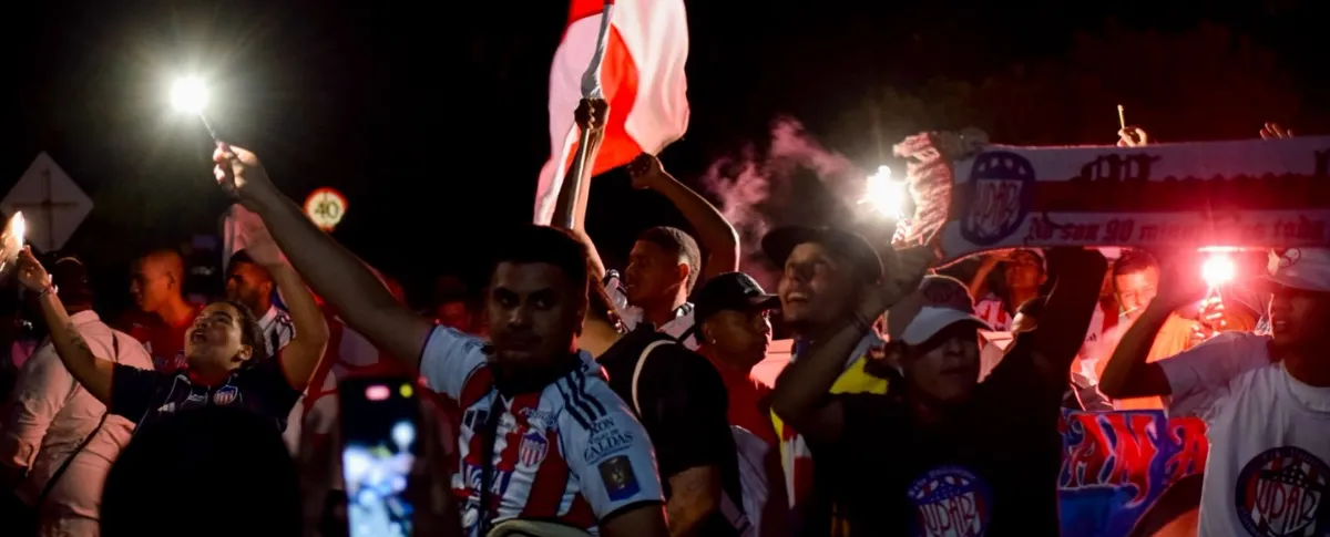 Valledupar se vistió de rojiblanco para recibir al Junior antes del ‘Partido de Bicampeones’