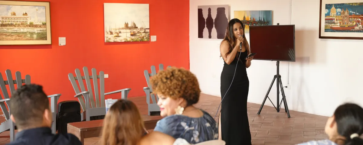 La poesía toma Valledupar con “Geografía del Corazón”, el nuevo recital de Marian Almeida