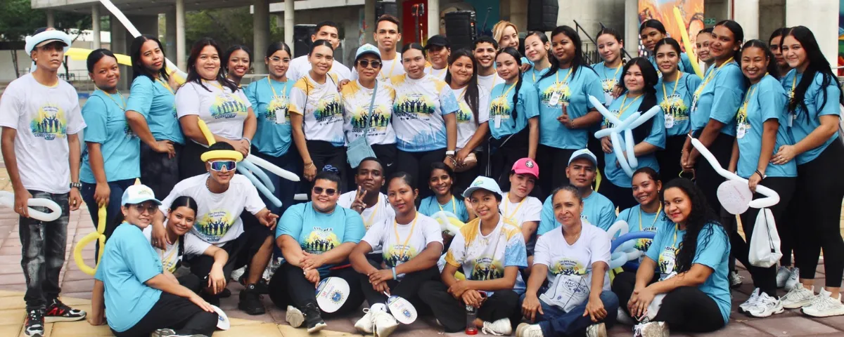 Participantes recorrieron tres kilómetros en "Corre por tu Promesa", una jornada que combinó actividad física, reflexión espiritual y oración en Valledupar.