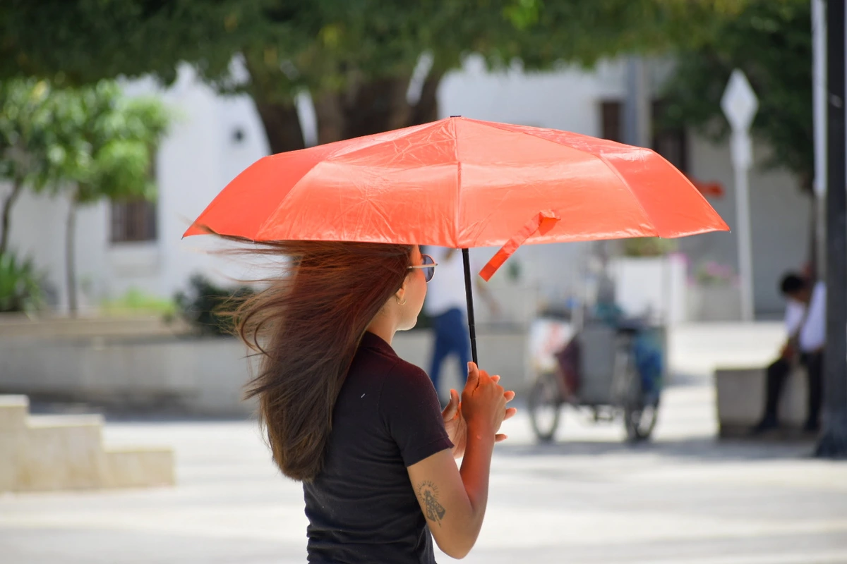 Las temperaturas superan los 40°C. Foto: Said Armenta