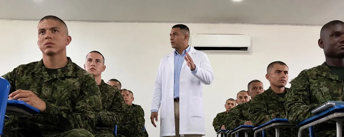 La Escuela Militar de Suboficiales abrió 56 vacantes para docentes hora cátedra con remuneración de hasta $71.300 por hora.