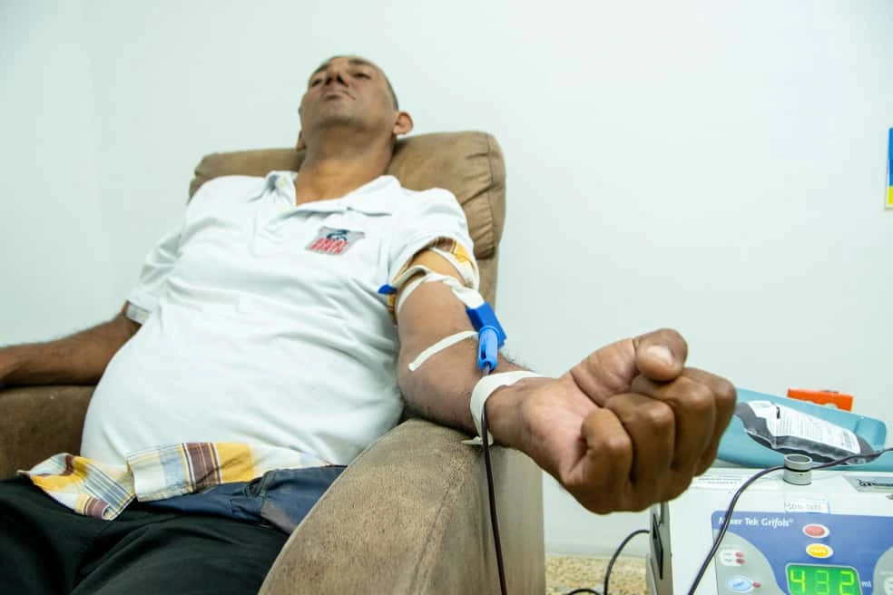La donación voluntaria de sangre permite mantener disponibles los hemocomponentes para pacientes que requieren transfusiones en Colombia. Foto: Archivo.