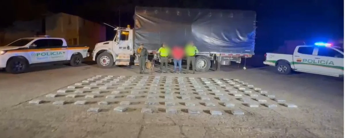 Más de 134 kilos de cocaína iban camuflados entre ladrillos en carretera del Cesar: un hombre fue capturado