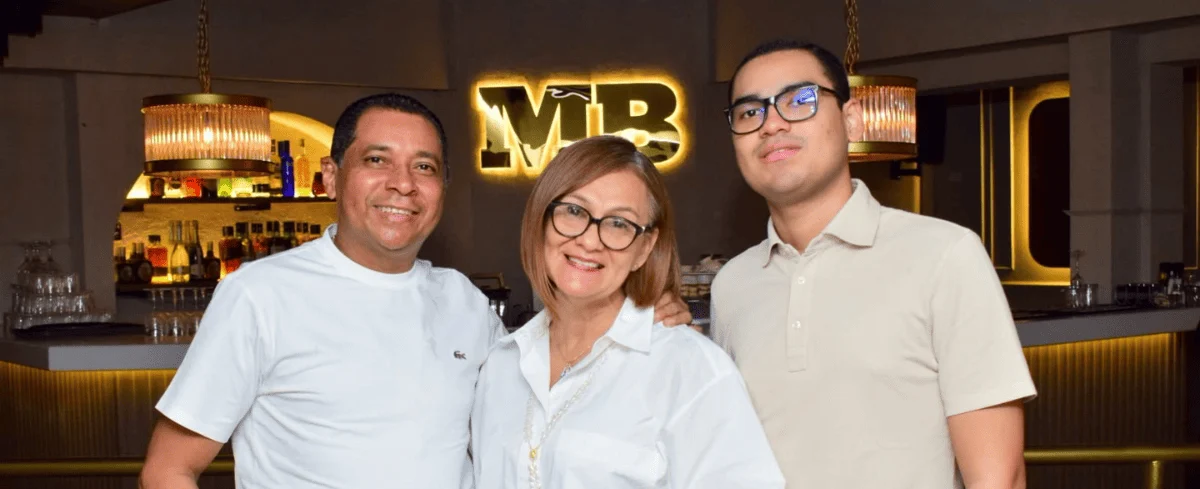 Hugo Carlo Granados, Adela Gómez, Hugocarlos Jr