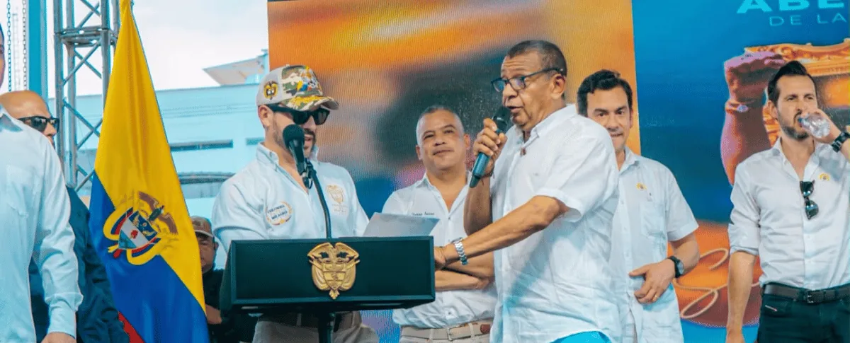Abelardo de la Espriella y Álvaro Alvarez.