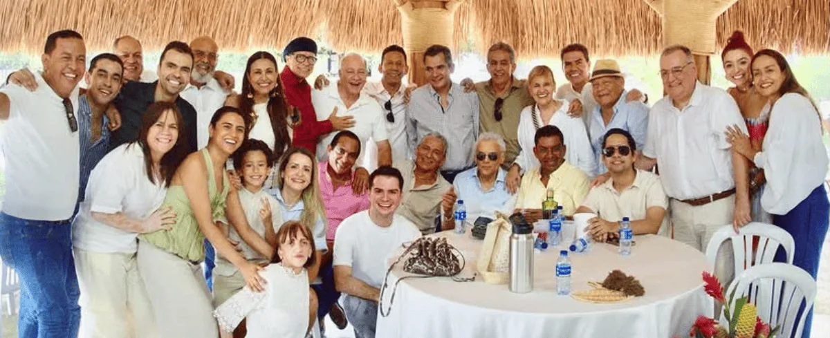 Gustavo Gutiérrez celebra sus 86 años acompañado de familiares, amigos y colegas de la música vallenata.