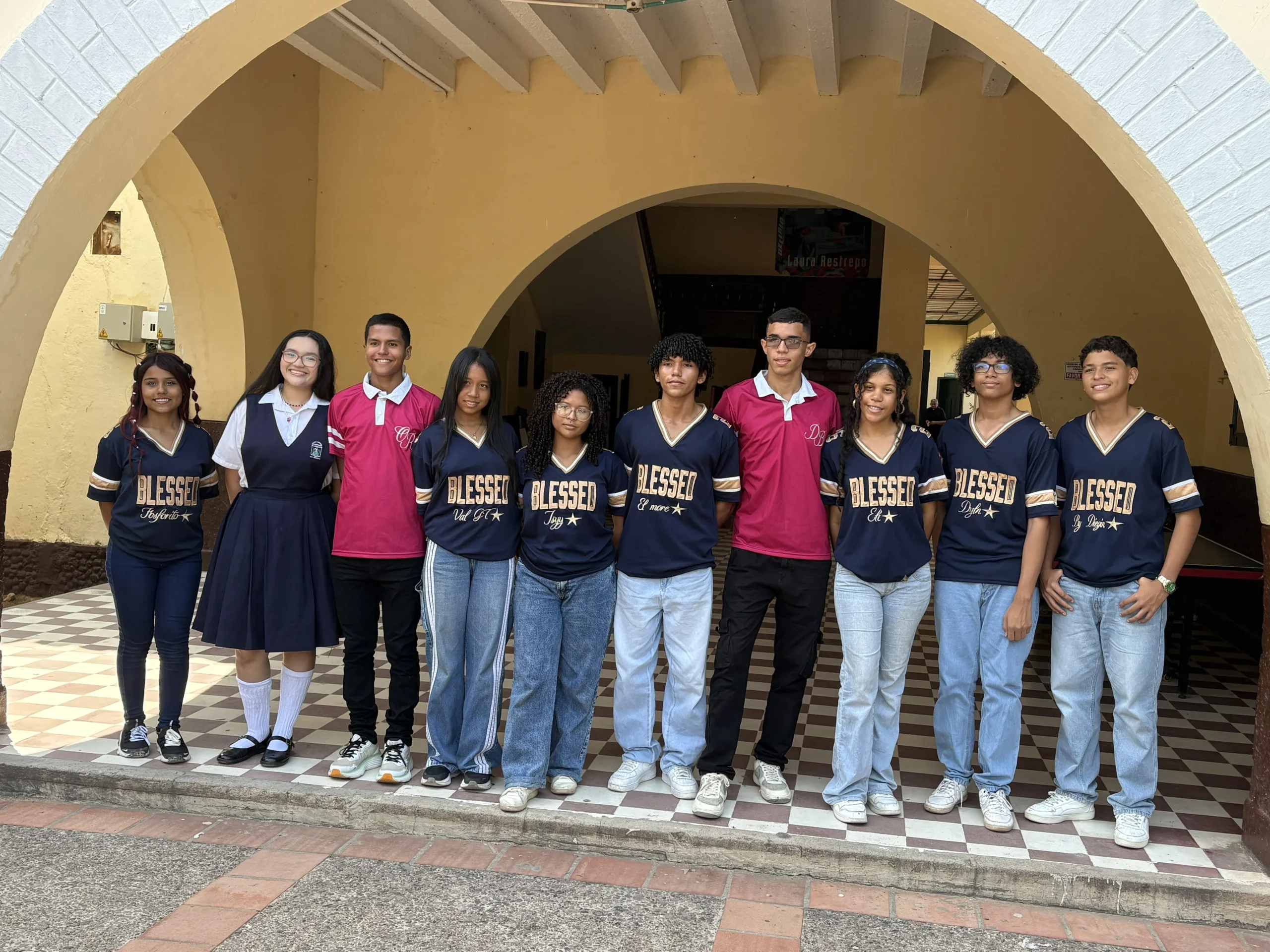 Los diez estudiantes del Colegio Nacional Loperena con los puntajes más altos en las pruebas Saber 11 de 2026. Foto: Gonzalo Quiroz.