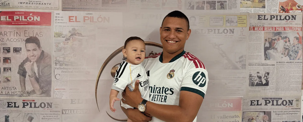 Yerson Aroca vivirá el partido con la pasión que lo acompaña desde niño y que hoy comparte con su familia.