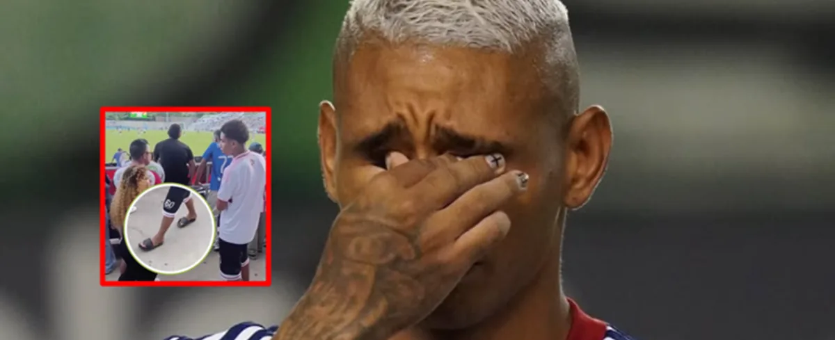 Jermein Peña / Hincha de Junior en chancletas