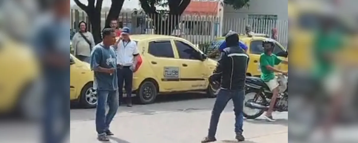En video: discusión por una carrera de mototaxi terminó con un pasajero apuñalado en Valledupar