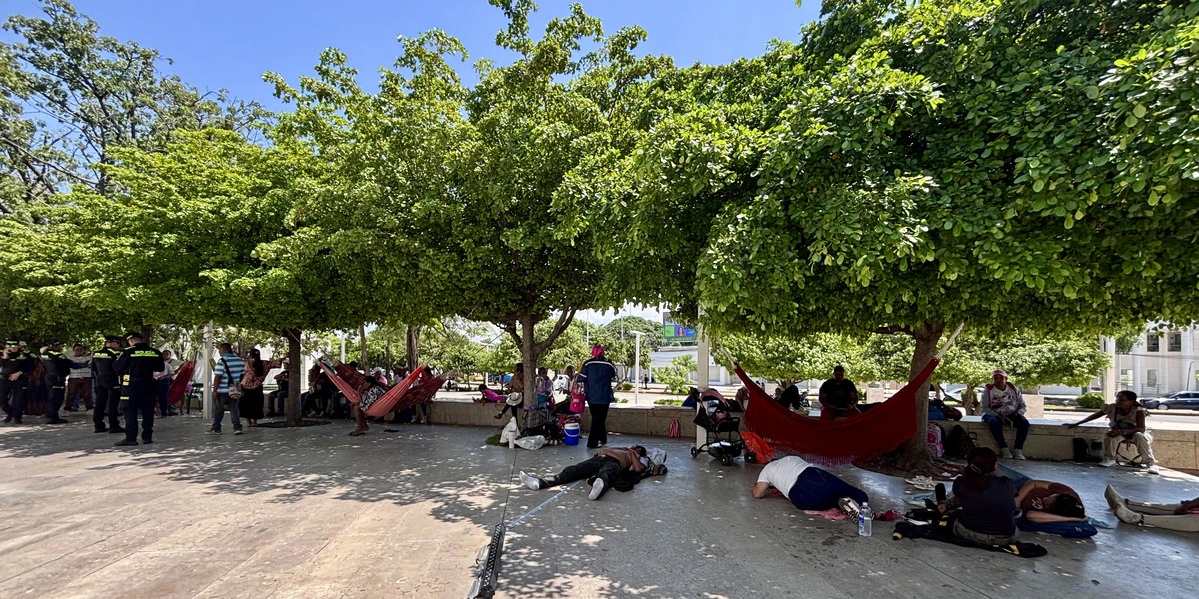 Las familias reclaman atención a sus solicitudes de vivienda y generación de ingresos en el Cesar. Foto: EL PILÓN.